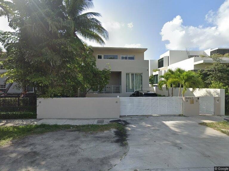 2057 N Bay Rd, Miami Beach FL
