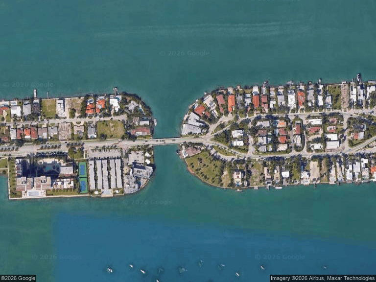 1233 N Venetian Way, Miami Beach FL